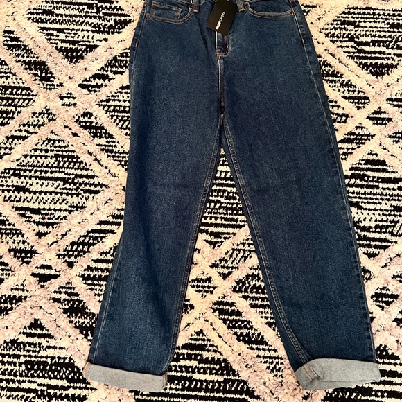 fashion nova “I got it from my mama” jeans size 9 - Picture 2 of 4